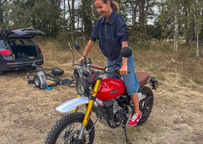 Motocyklistka