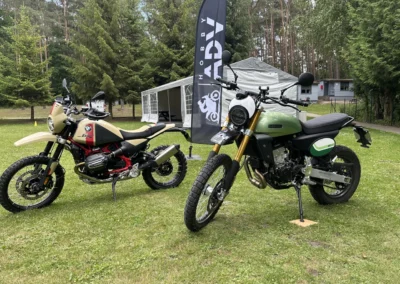 szkolenie motocyklowe scrambler
